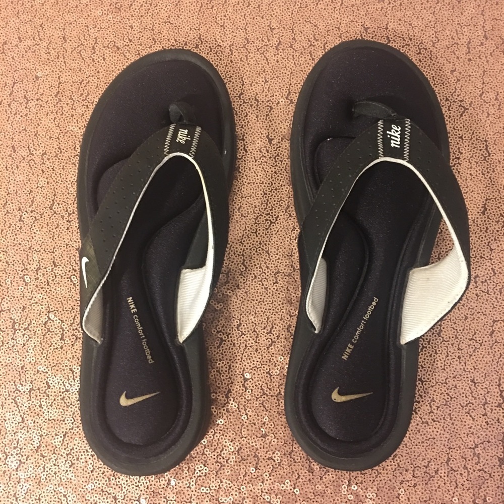 Nike Flip Flops